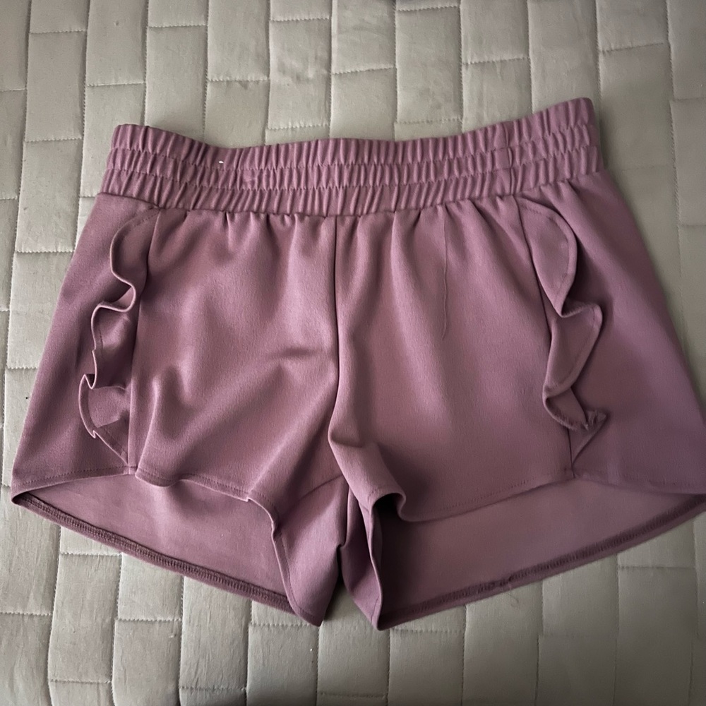 Short pants